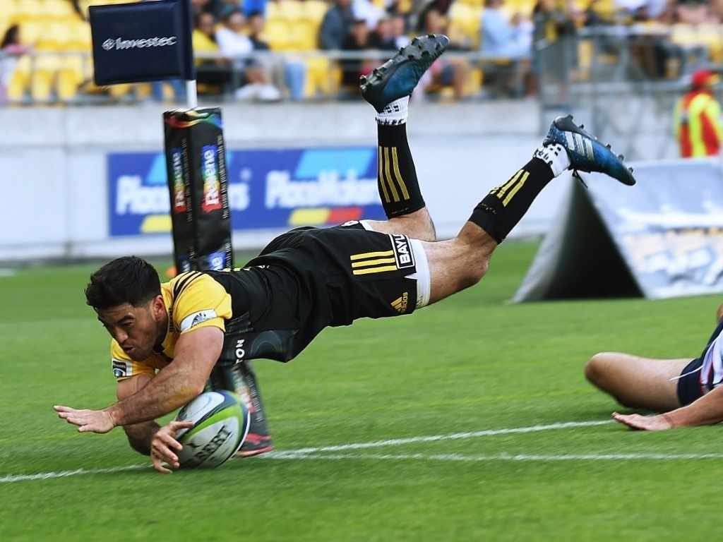 Hurricanes blow Rebels away