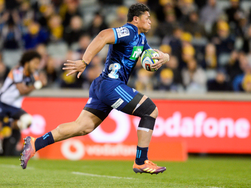 Blues change four for Chiefs