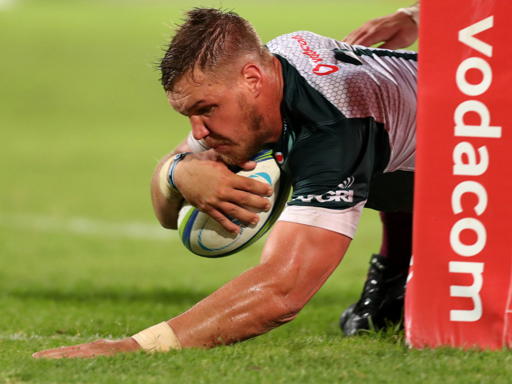 Leicester Tigers make triple signing