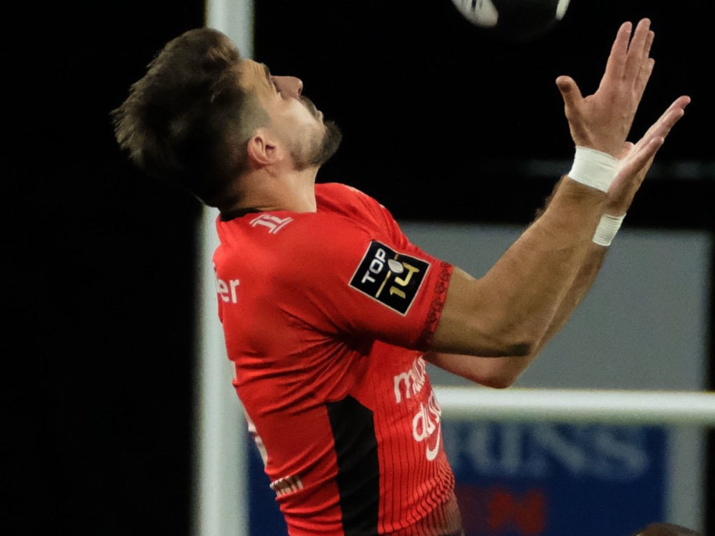 Spirited Scarlets denied by last-gasp Toulon try