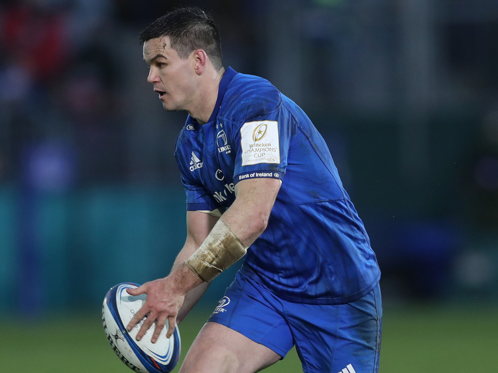 Injury concern over star Ireland fly-half Johnny Sexton
