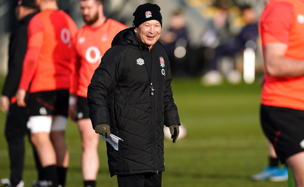 Eddie Jones: England boss tells Scotland that they are ‘coming for them’