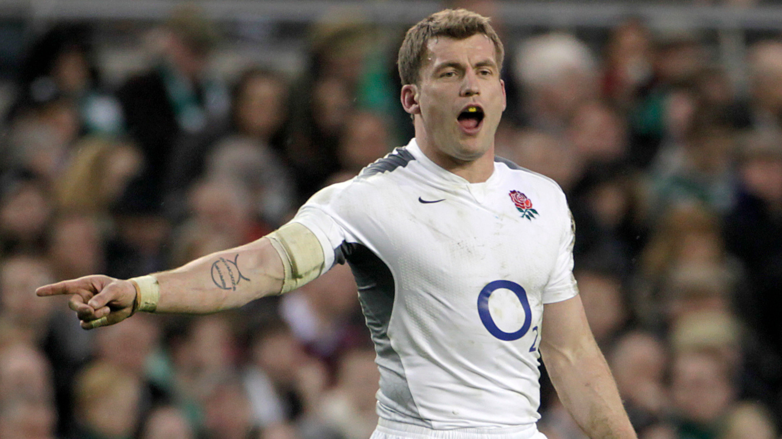Mark Cueto ExEngland star disagrees with concussion lawsuit