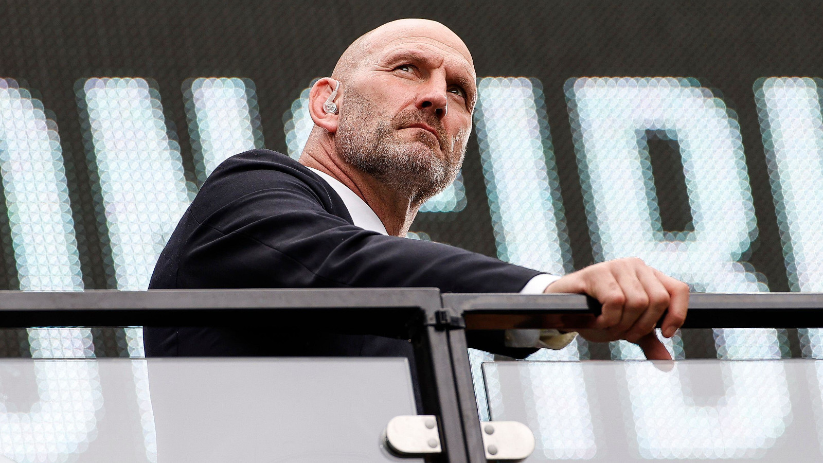 Former England number eight Lawrence Dallaglio on balcony