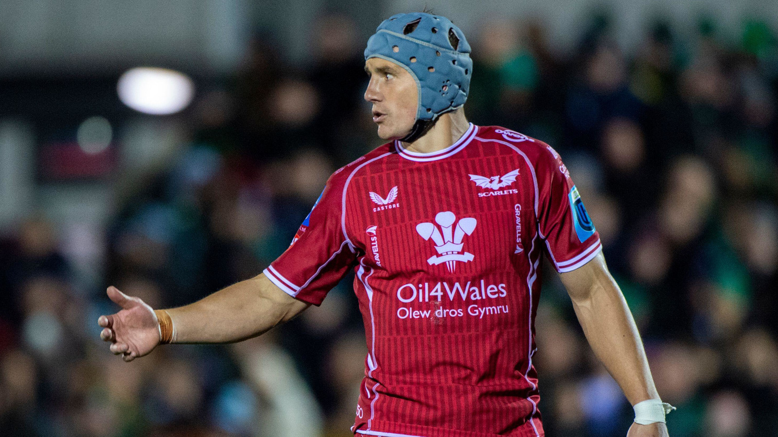 Challenge Cup: Scarlets seal top spot in Pool B after victory over Bayonne, while Brive qualify ahead of Newcastle