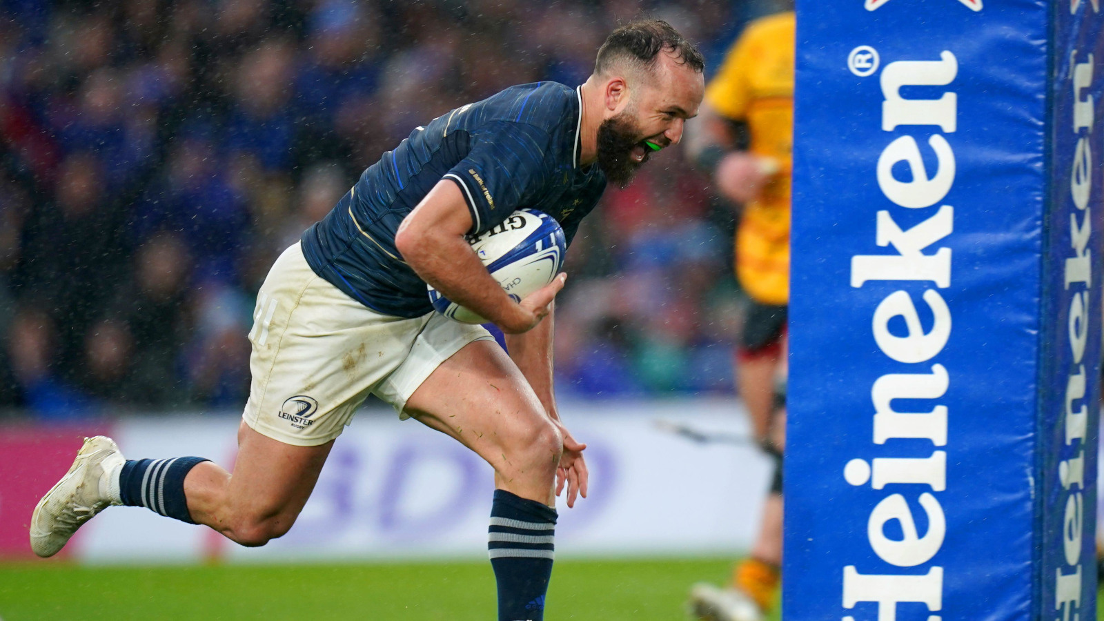 Jamison Gibson-Park for Leinster