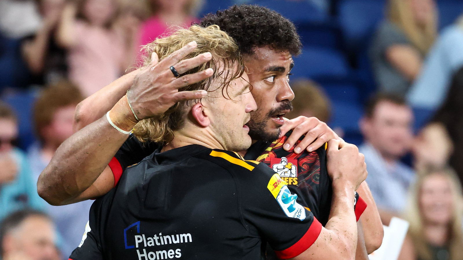 Chiefs duo Damian McKenzie and Emoni Narawa.