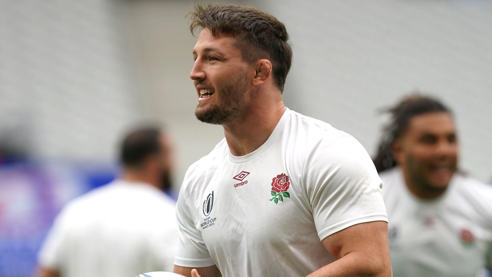 Tom Curry England training RWC 2023 - Alamy.jpg