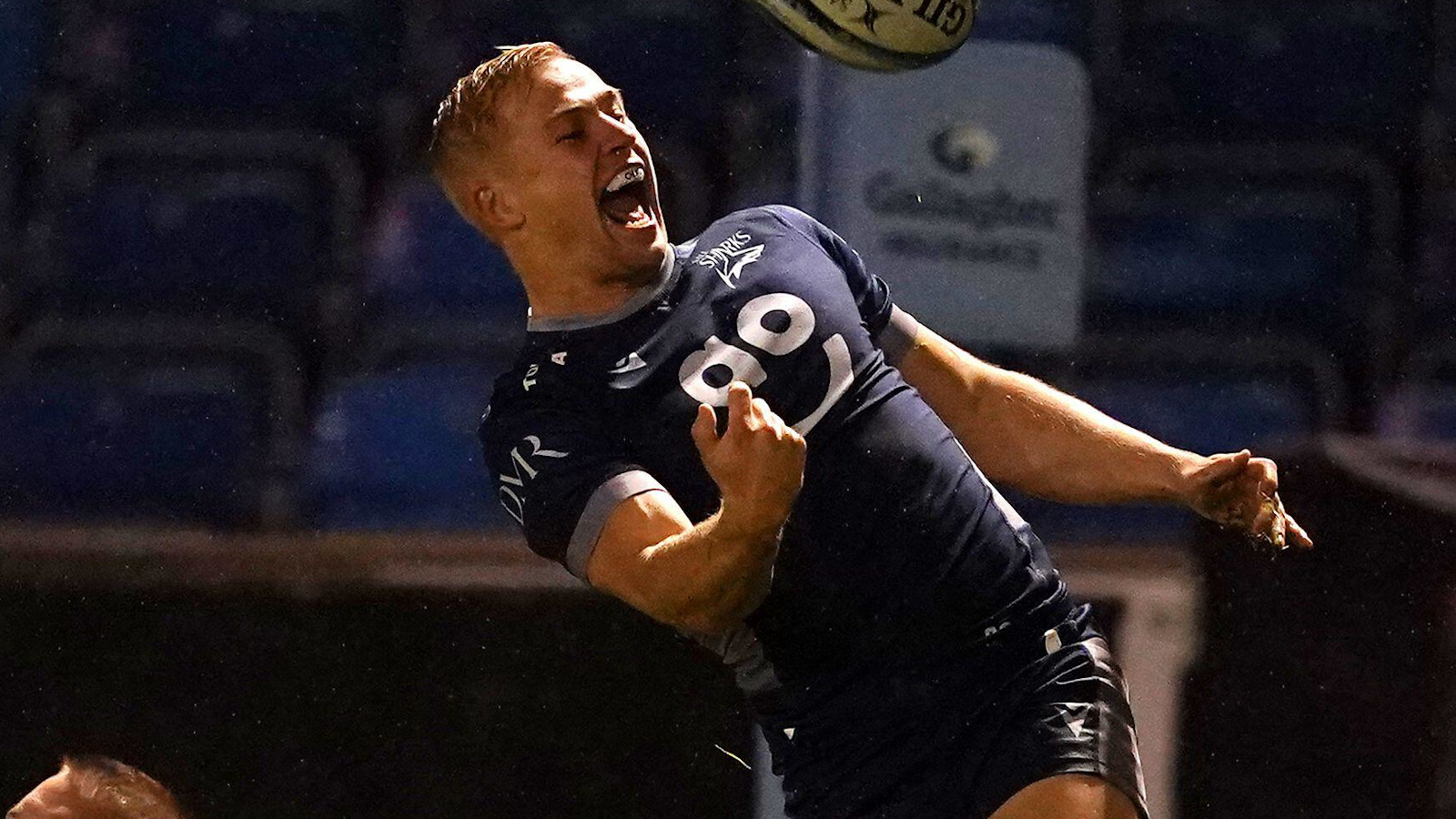 Sale Sharks wing Arron Reed after scoring.