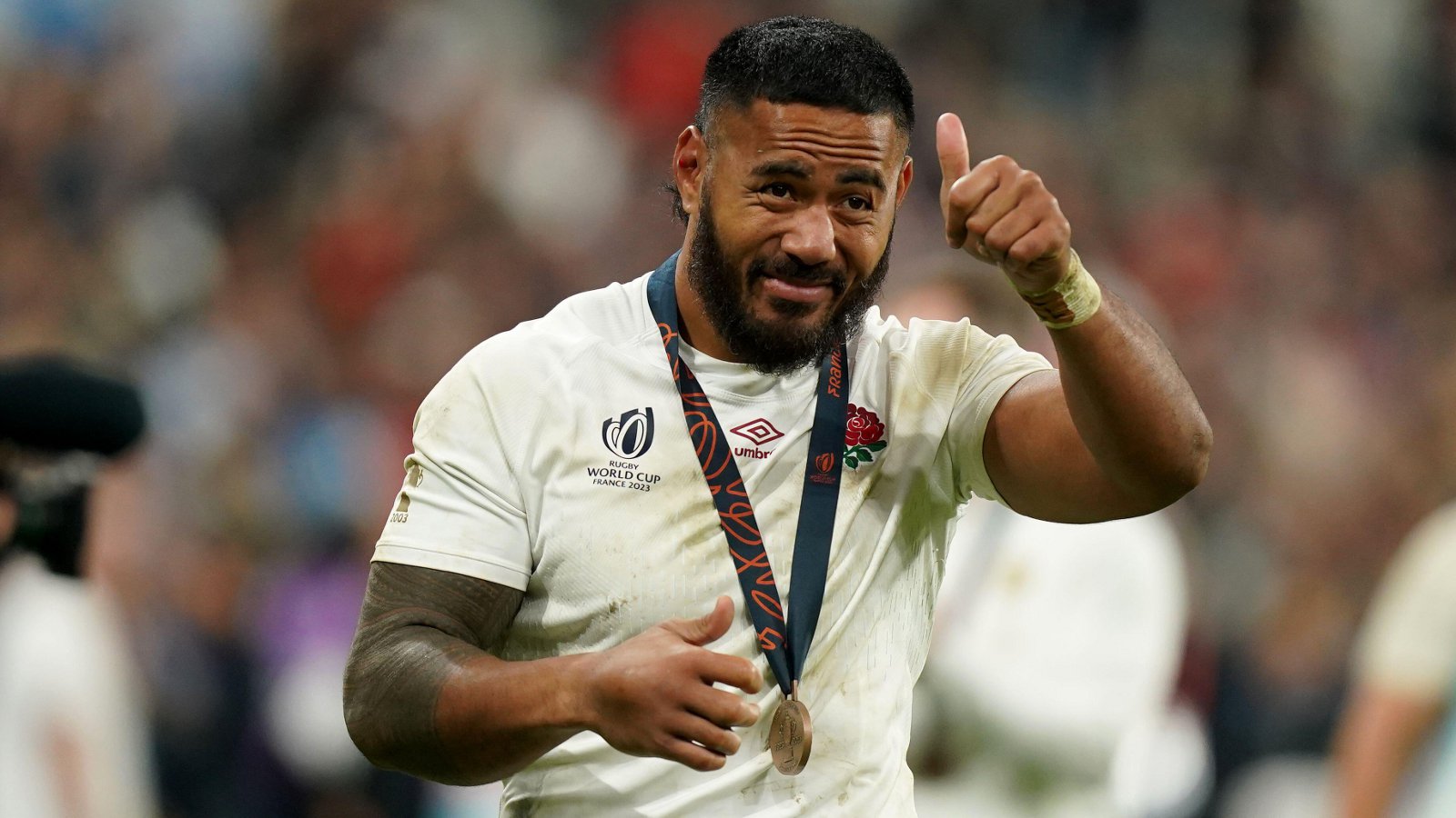 England star sidelined after playing most of the World Cup with a broken hand