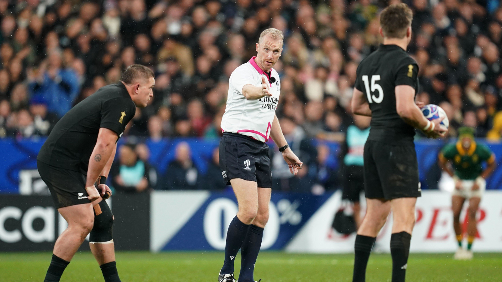 ‘Getting worse’ – Wayne Barnes wants action after Rugby World Cup final death threats