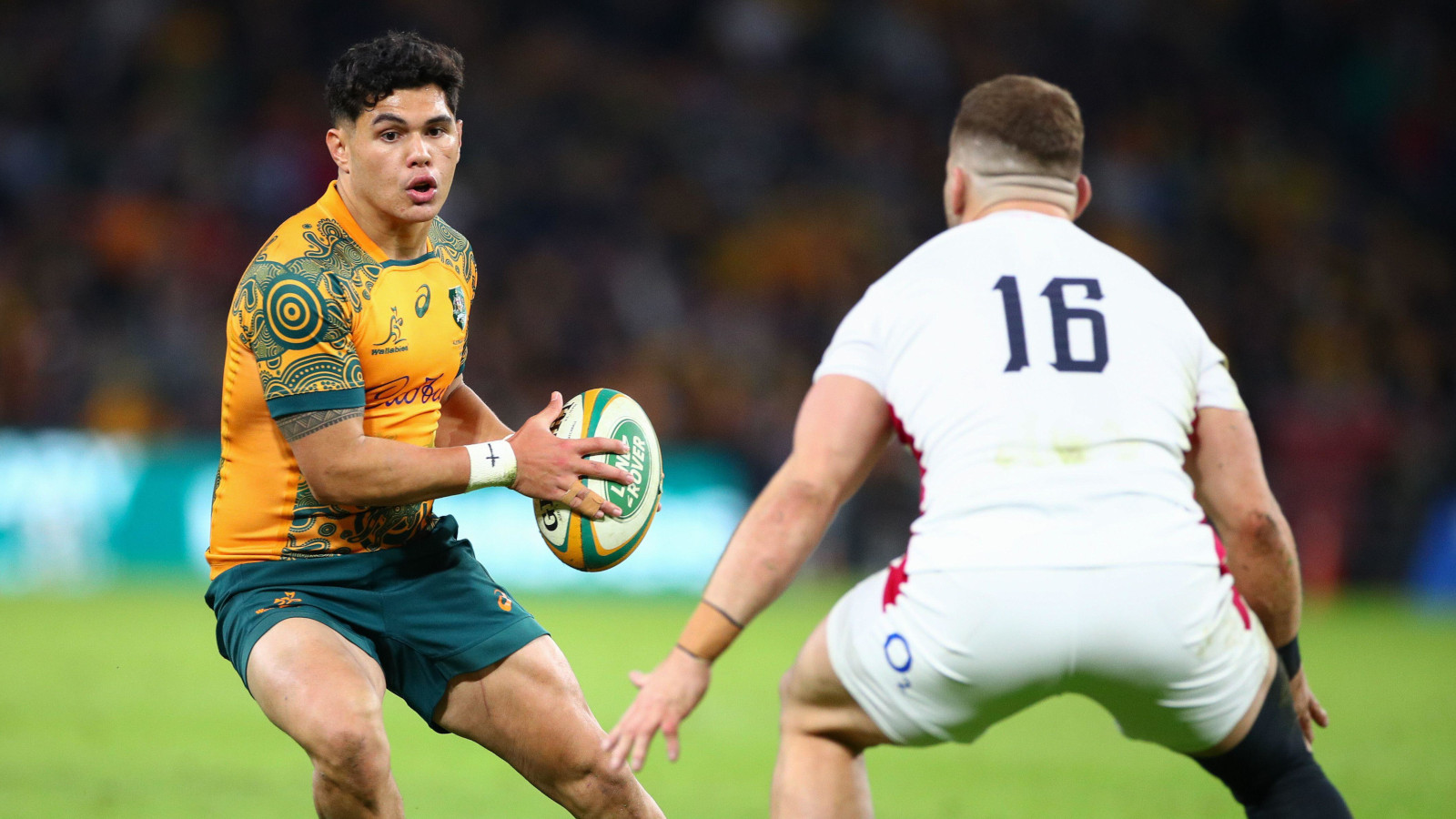 Luke Cowan-Dickie and coach at odds over England hooker’s ‘perfect’ tackle technique