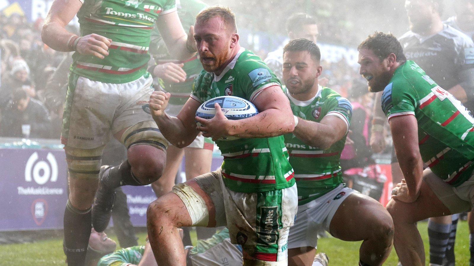 Leicester Tigers flanker Tommy Reffell after scoring a try.