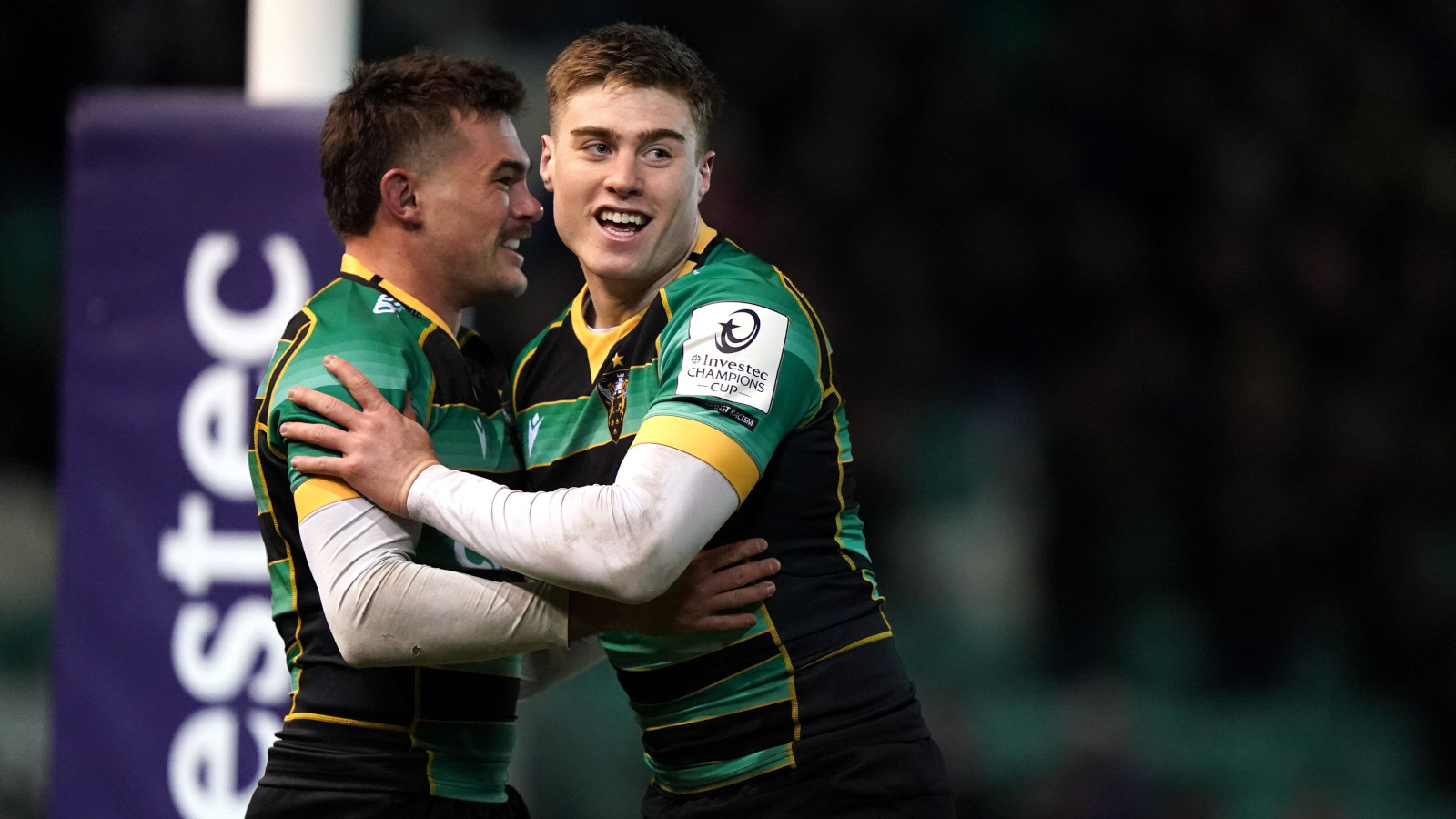 Tommy Freeman celebrates scoring Saints' first try against Bayonne in 2024.