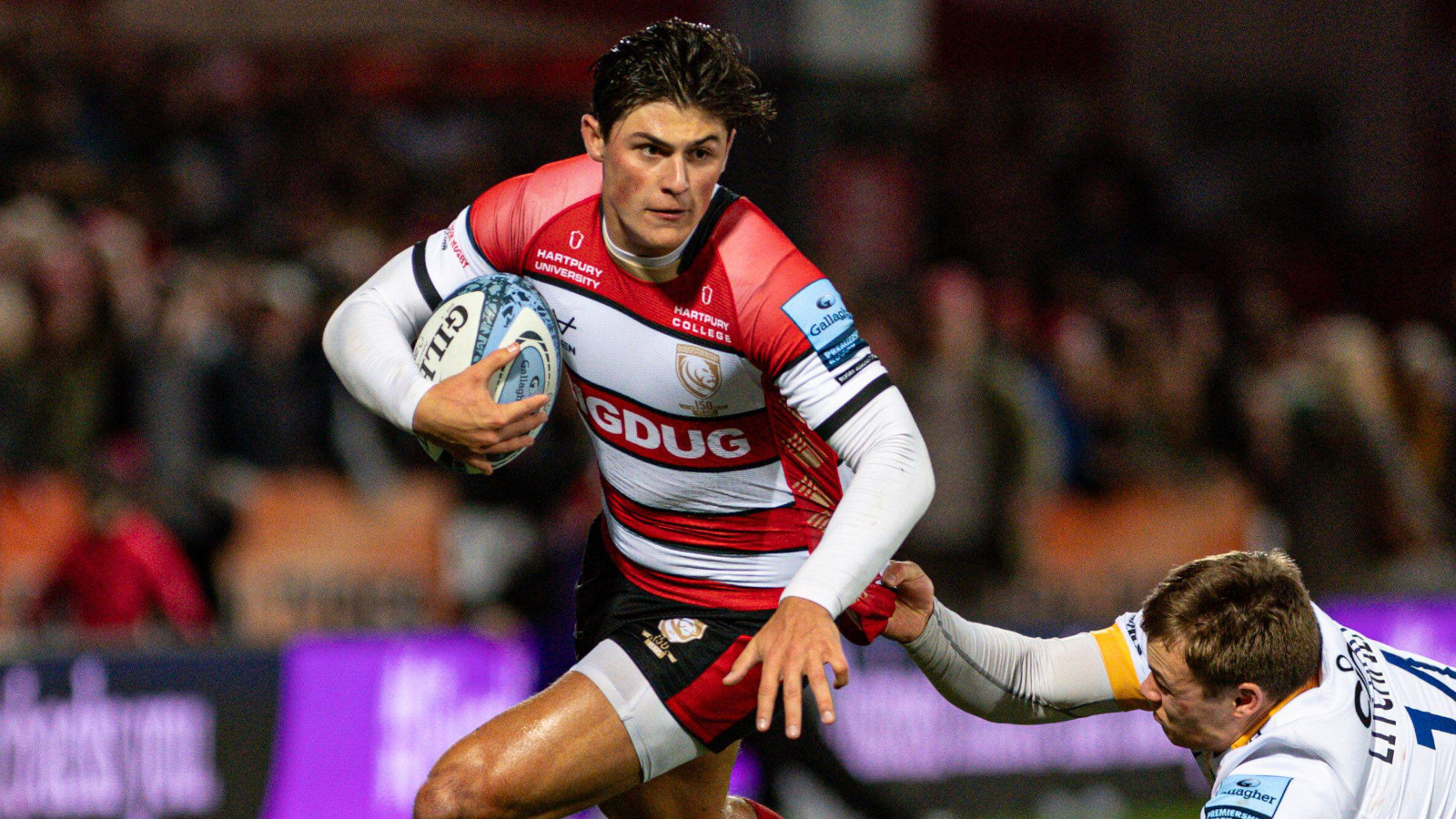 Louis Rees-Zammit in action for Gloucester in 2023.