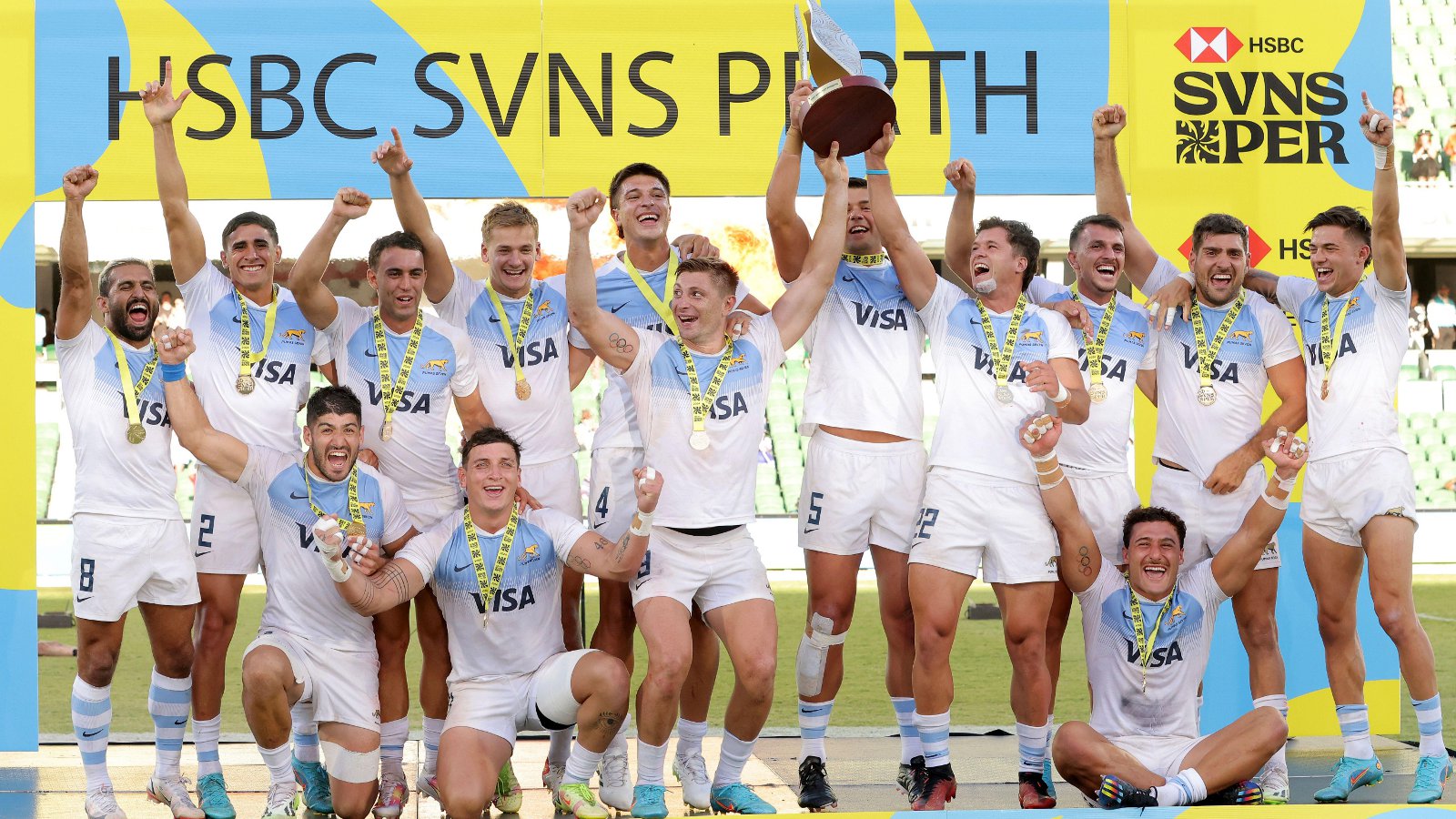 Argentina Sevens celebrate win in Perth 2024 -Alamy.jpg