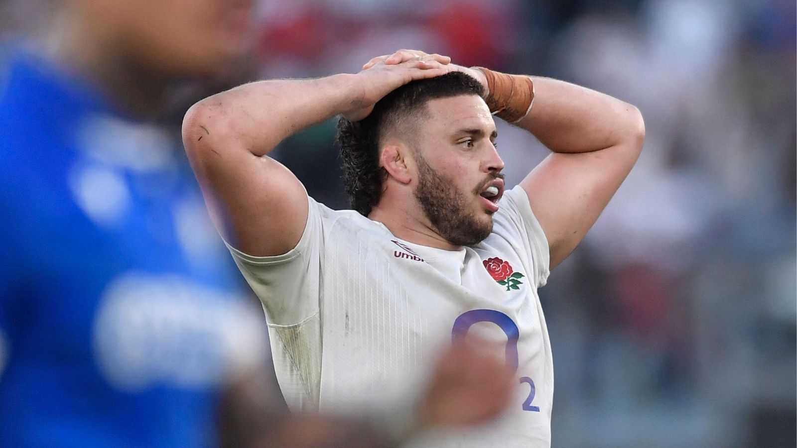 Ethan Roots of England during the Six Nations rugby match between Italy and England at Stadio Olimpico in Rome on February 3rd, 2024.