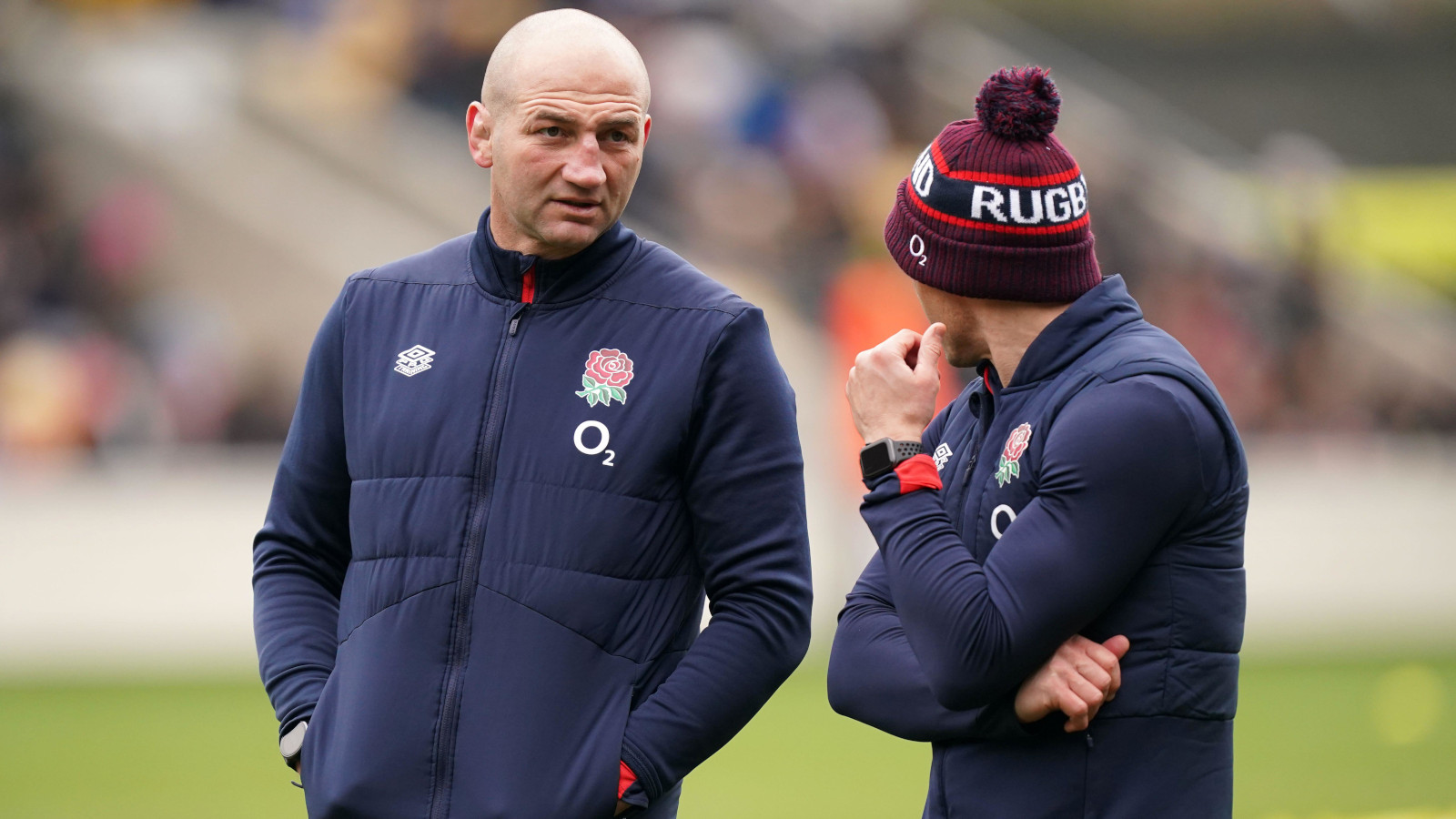 England head coach Steve Borthwick alongside skills coach Kevin Sinfield during the 2024 Six Nations.