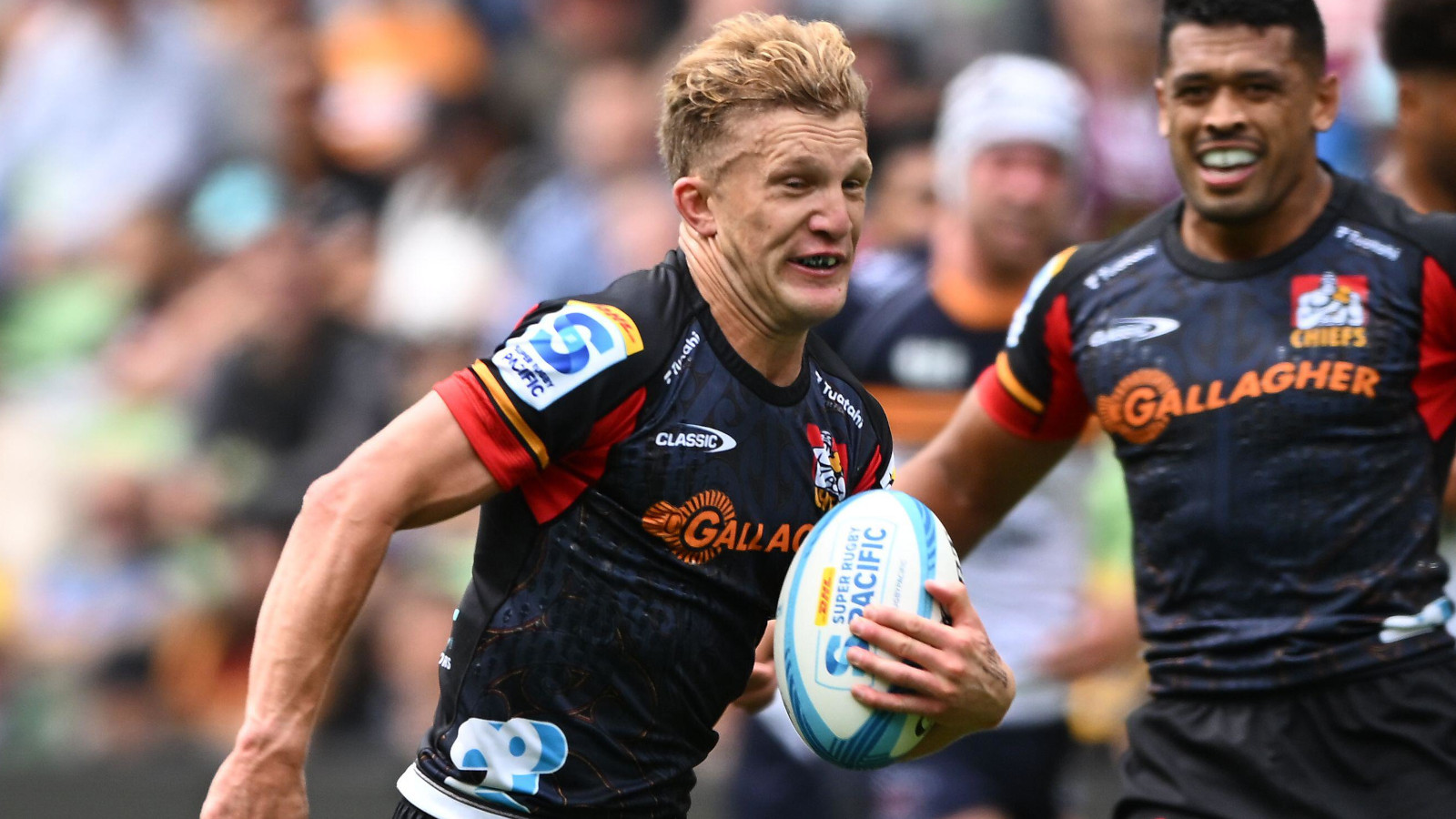 Super Rugby Pacific Team Tracker: Damian McKenzie boost for Chiefs as Owen Farrell’s replacement makes first appearance of the season