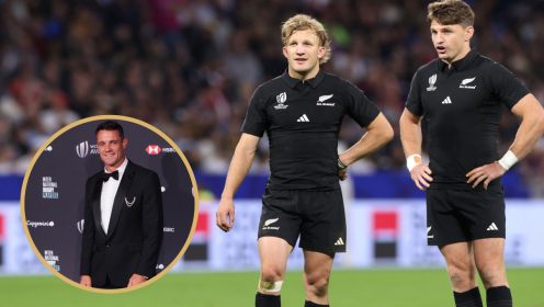 Dan Carter weighs into the All Blacks fly-half debate after Richie Mo’unga’s departure