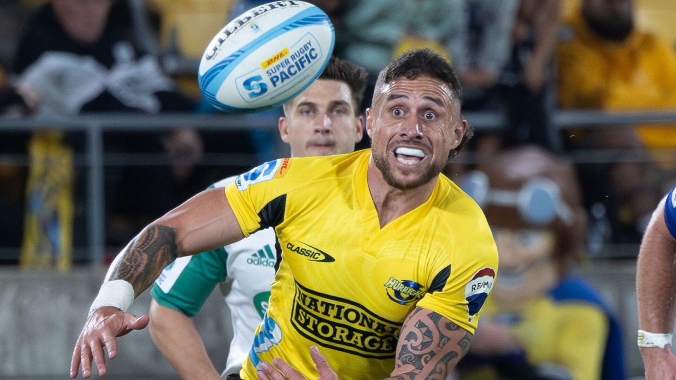 TJ Perenara Hurricanes v Blues SRP 2024 - Alamy.jpg