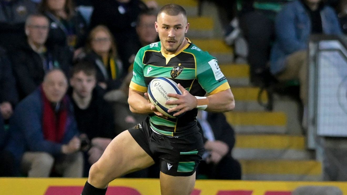 Ollie Sleightholme in action for Northampton Saints.