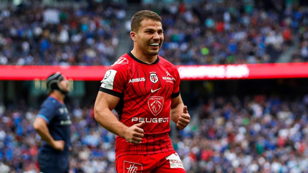 Toulouse's Antoine Dupont celebrates winning after the Investec Champions Cup Final between Leinster and Stade Toulousain at The Tottenham Hotspur Stadium.