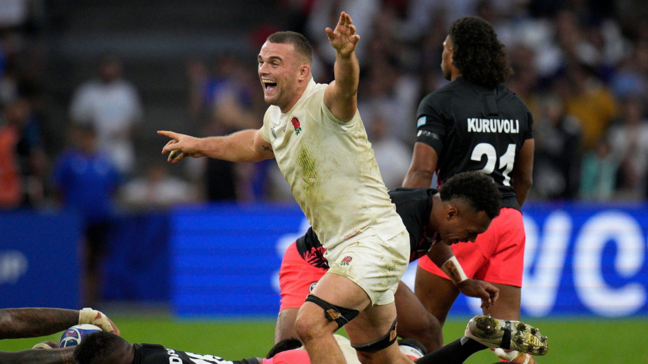 Ben Earl celebrating during England's 2023 Rugby World Cup campaign.