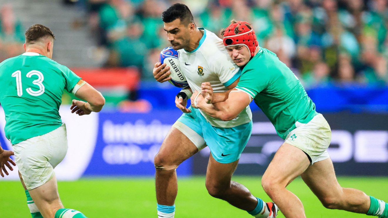 Damian de Allende in action for Springboks against Ireland at the 2023 Rugby World Cup.