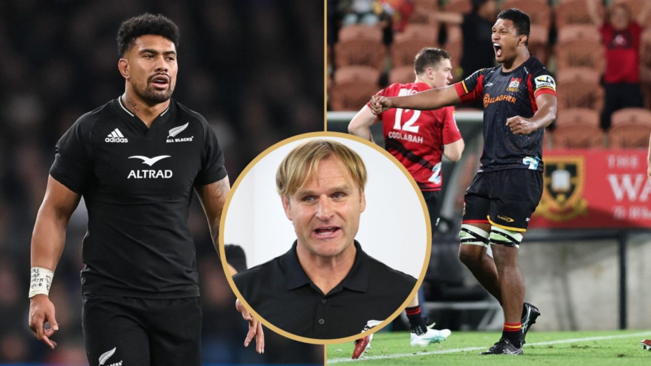 Split with All Blacks Ardie Savea, Scott Robertson and Samipeni Finau.