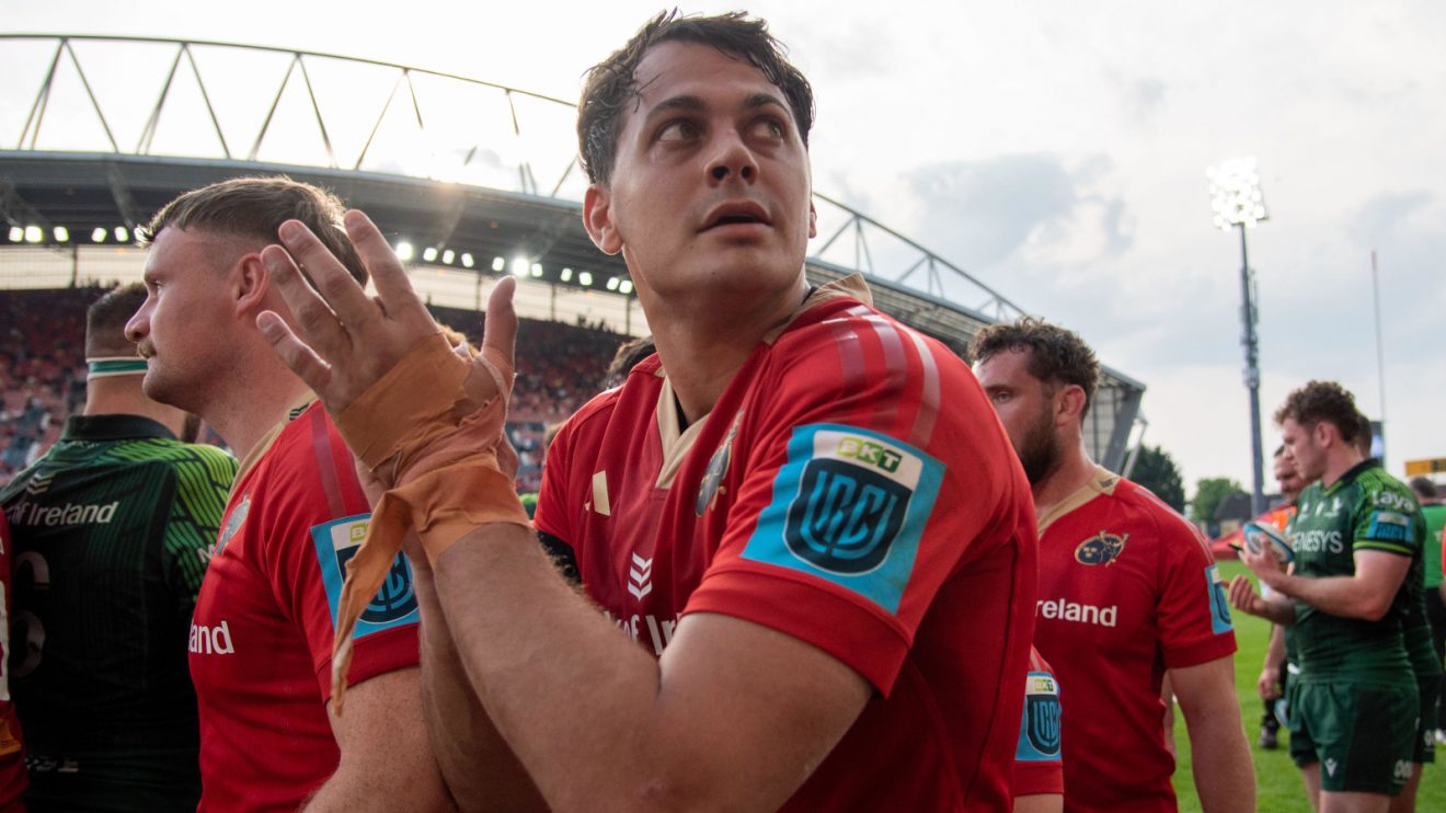 Antoine Frisch clapping crowd after Munster game.