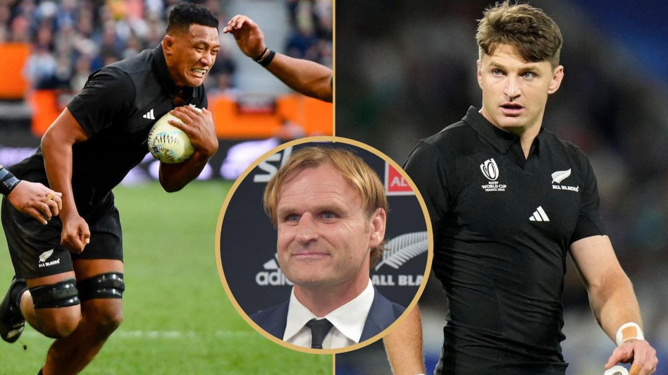 Samipeni Finau and Beauden Barrett alongside All Blacks head coach Scott Robertson.