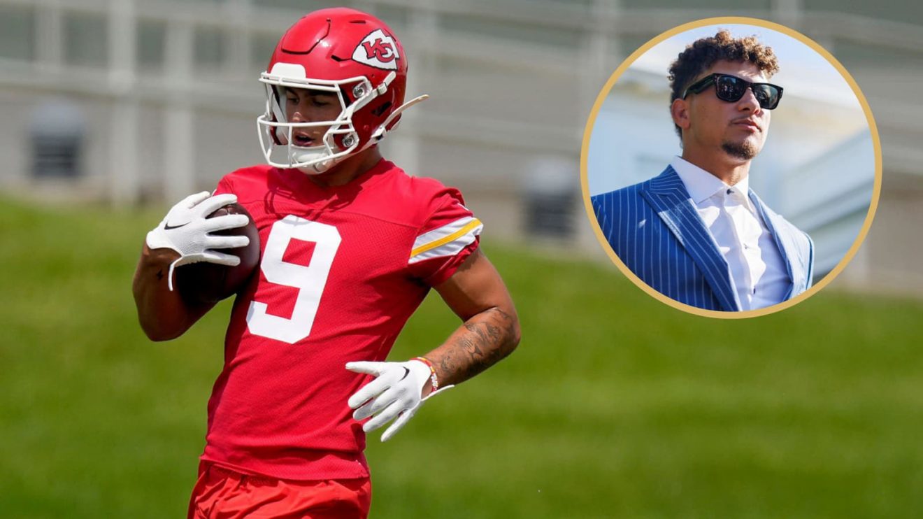 Louis Rees-Zammit alongside Chiefs quarterback Patrick Mahomes.