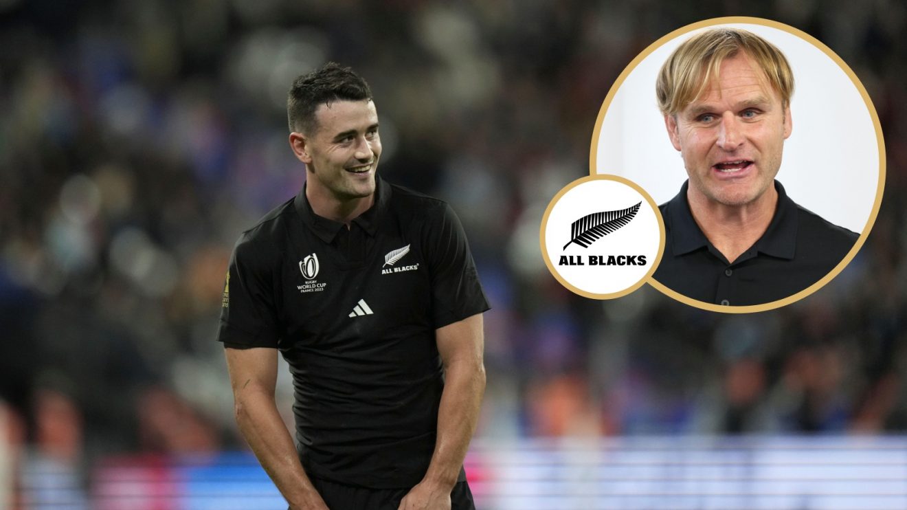 Split with All Blacks star Will Jordan and head coach Scott Robertson.