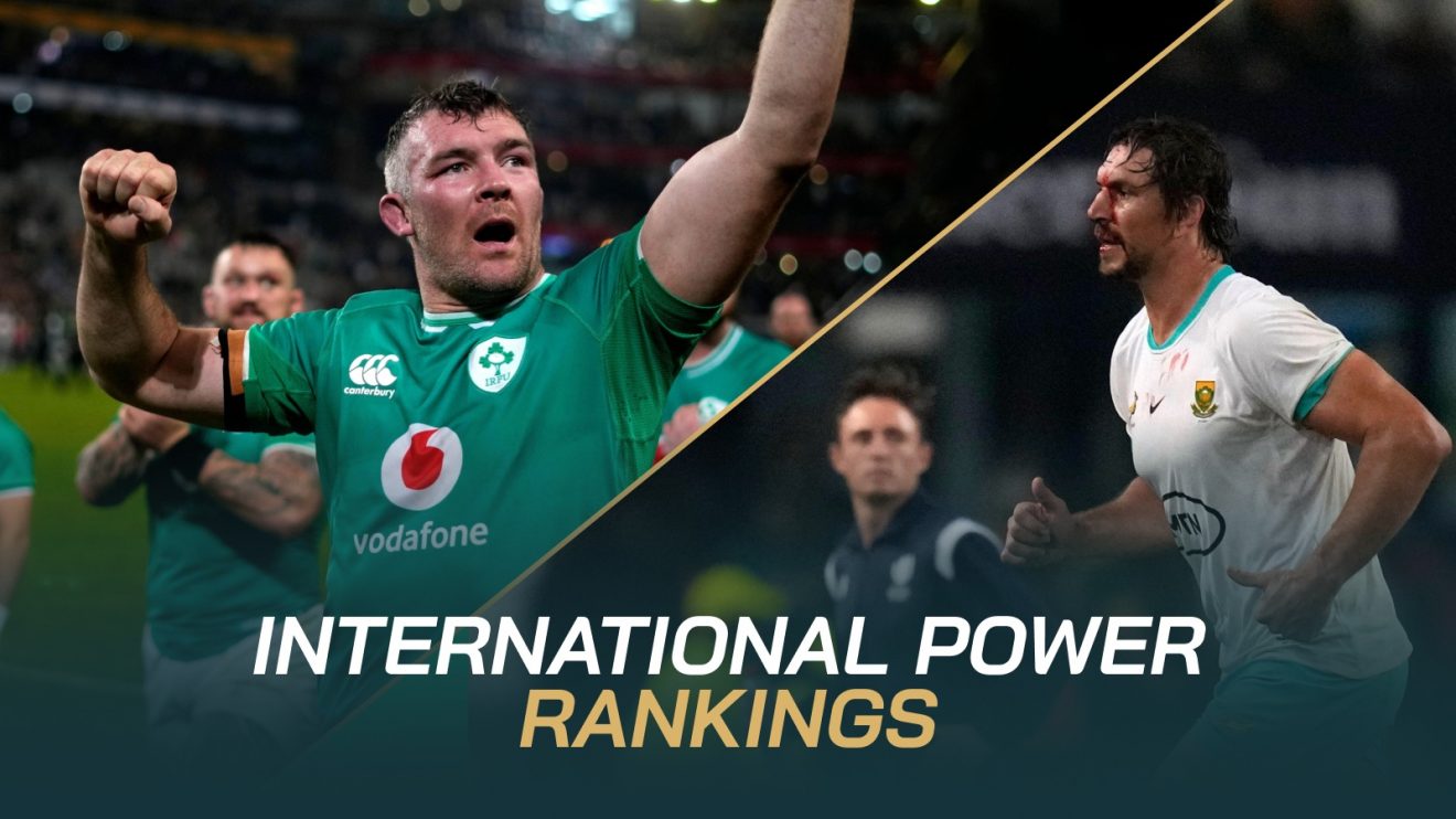 Split with Ireland's Peter O'Mahony and Springbok Eben Etzebeth.