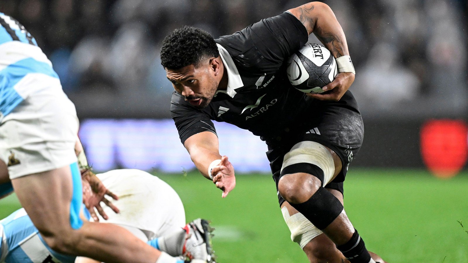 All Blacks v Argentina The 'titanic' stats behind Ardie Savea's