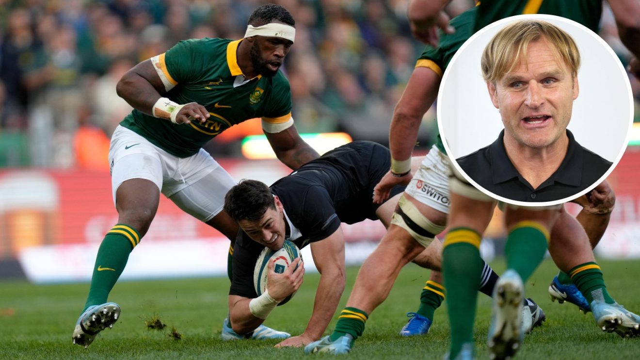 Split with Springboks captain Siya Kolisi and New Zealand boss Scott Robertson.