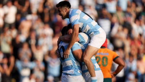 Australia butcher 17-point lead as Julian Montoya’s milestone inspires Argentina to record win