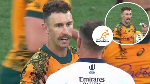 ‘I’ll be the ref, you’ll be the nine’ – Nic White told off by English official during All Blacks clash
