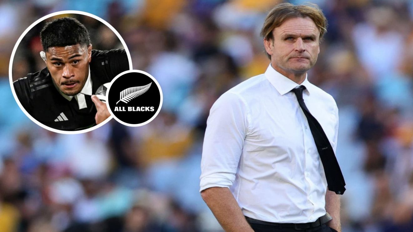 All Blacks head coach Scott Robertson and lock Tupou Vaa'i (inset).
