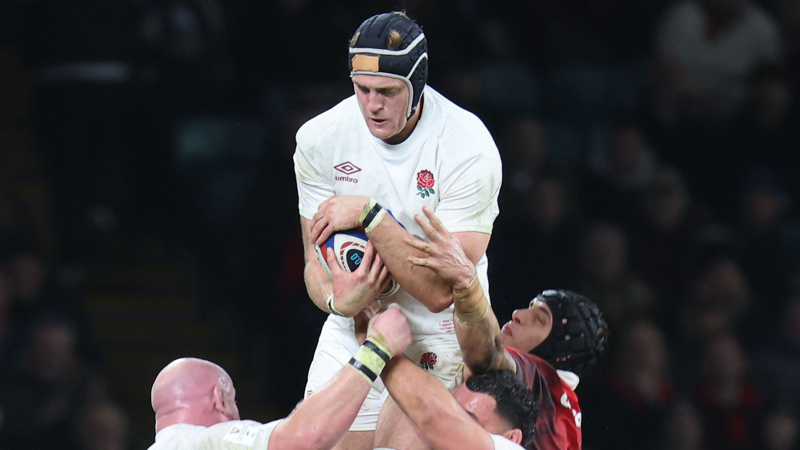 England call in Saracens and Bath forwards after key pair 'unable to train'
