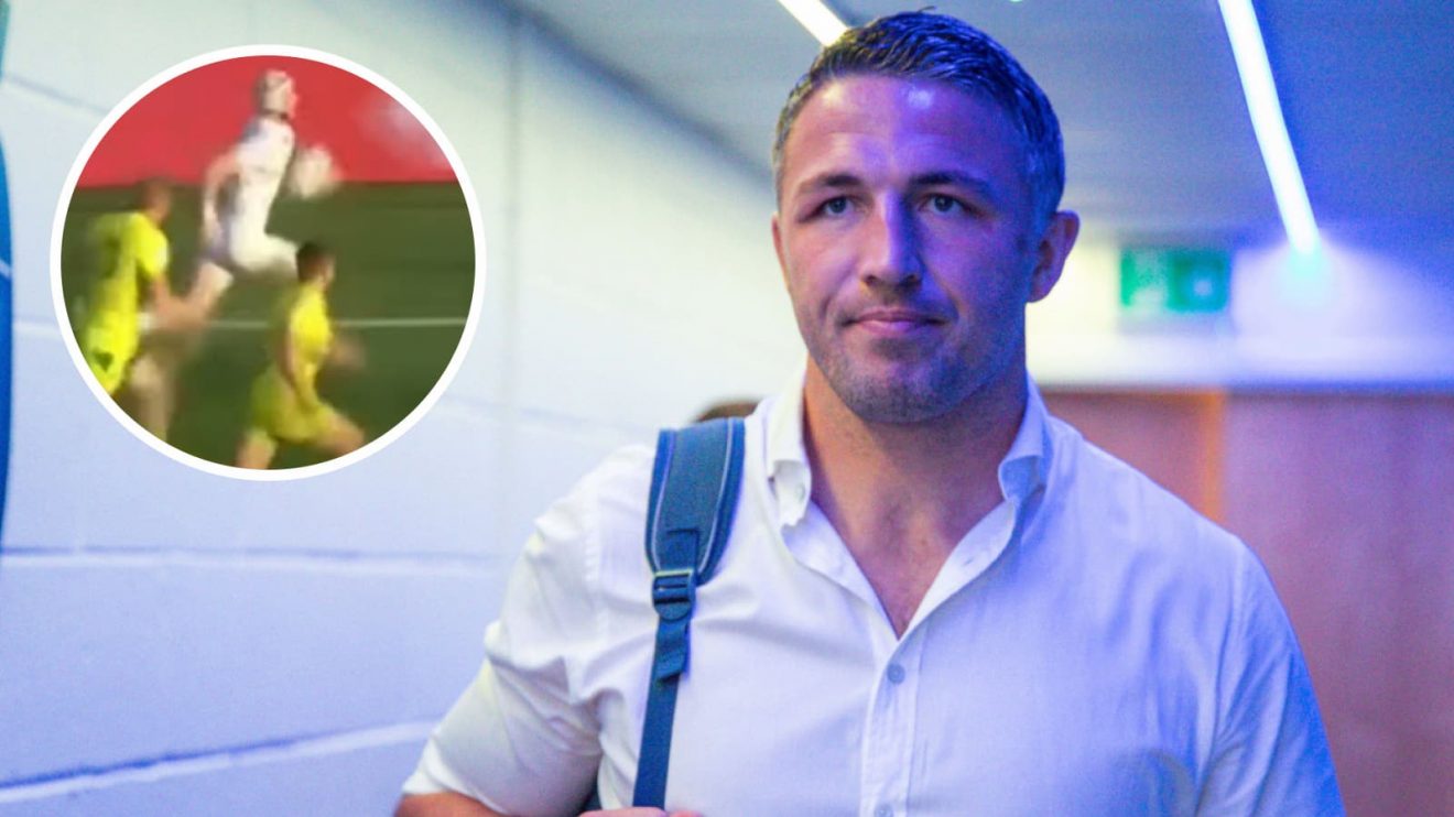 Warrington Wolves head coach Sam Burgess has signed Alfie Johnson.