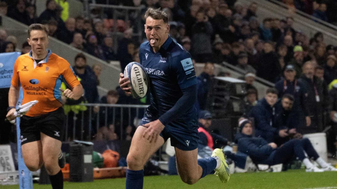Tom Roebuck in action for Sale Sharks against Newcastle in the Premiership 2024.