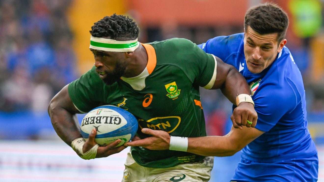 Siya Kolisi Springboks v Italy 2022 - Alamy