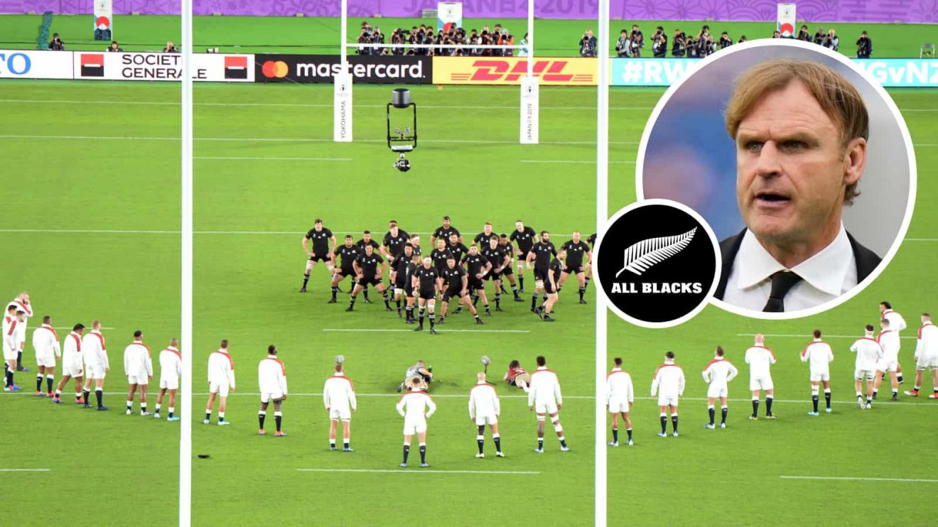 All Blacks Haka ahead of the 2019 Rugby World Cup match against England and an insert of Scott Robertson.