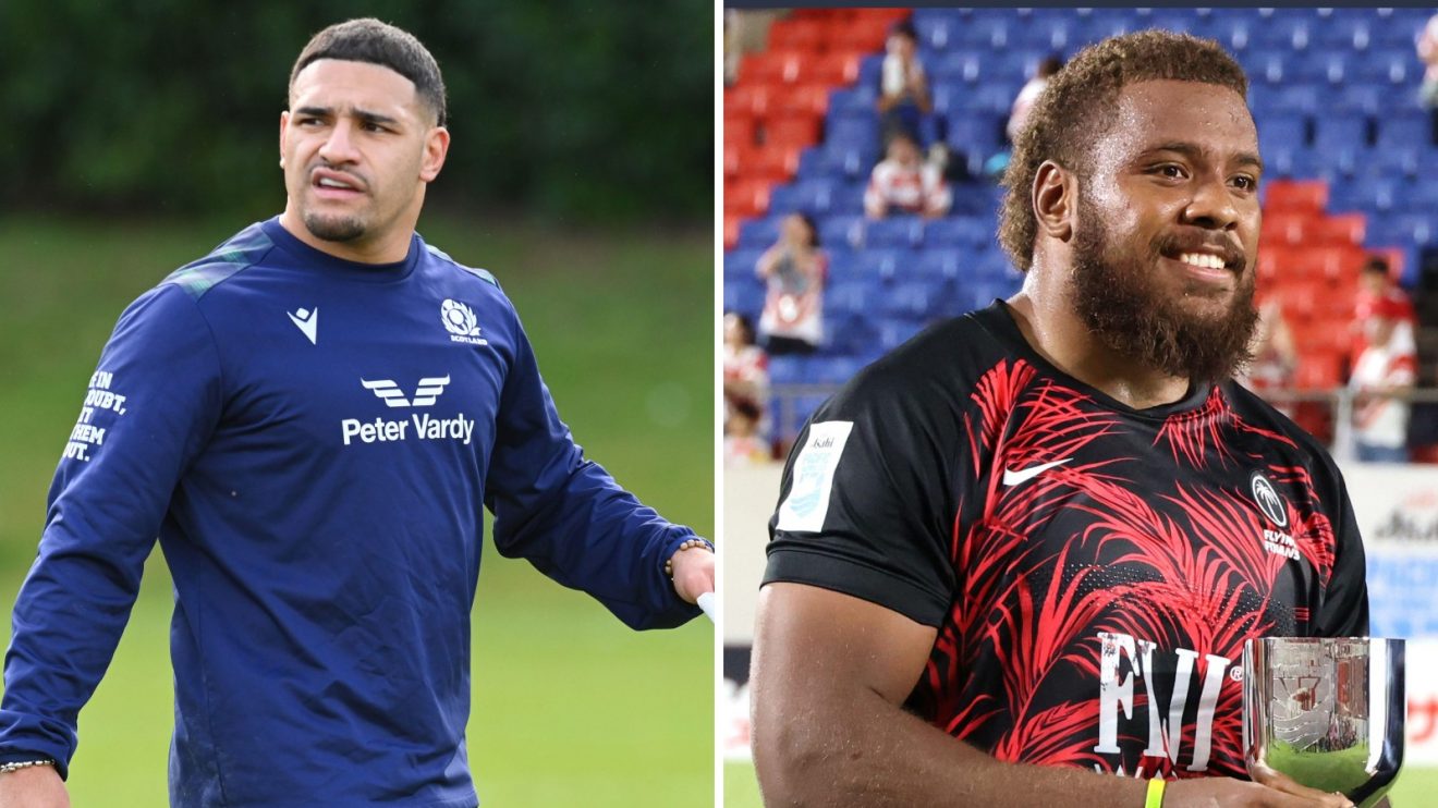 Split with Scotland's Sione Tuipulotu and Fiji's Tevita Ikanivere.