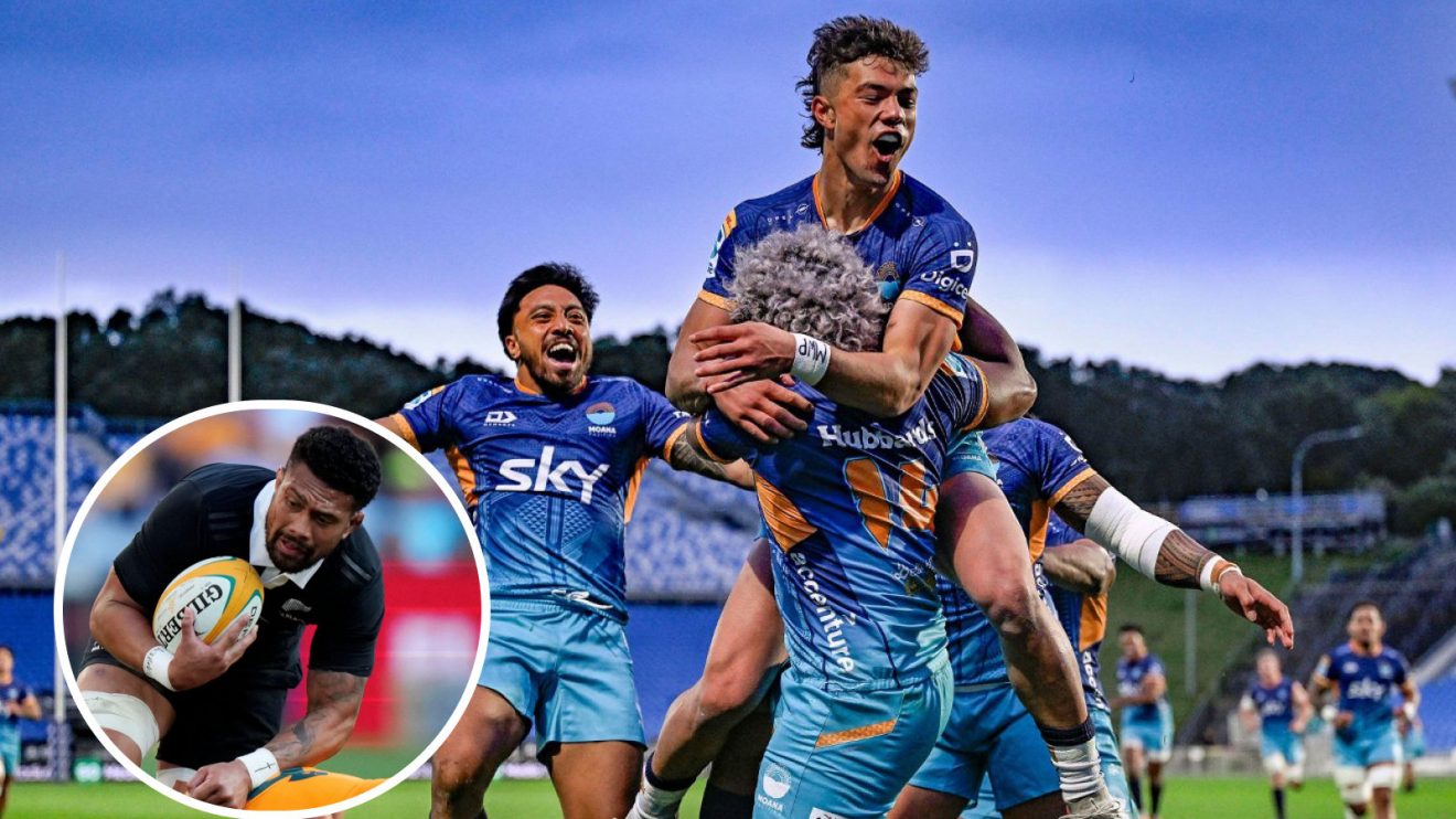 Ardie Savea and Moana Pasifika players image