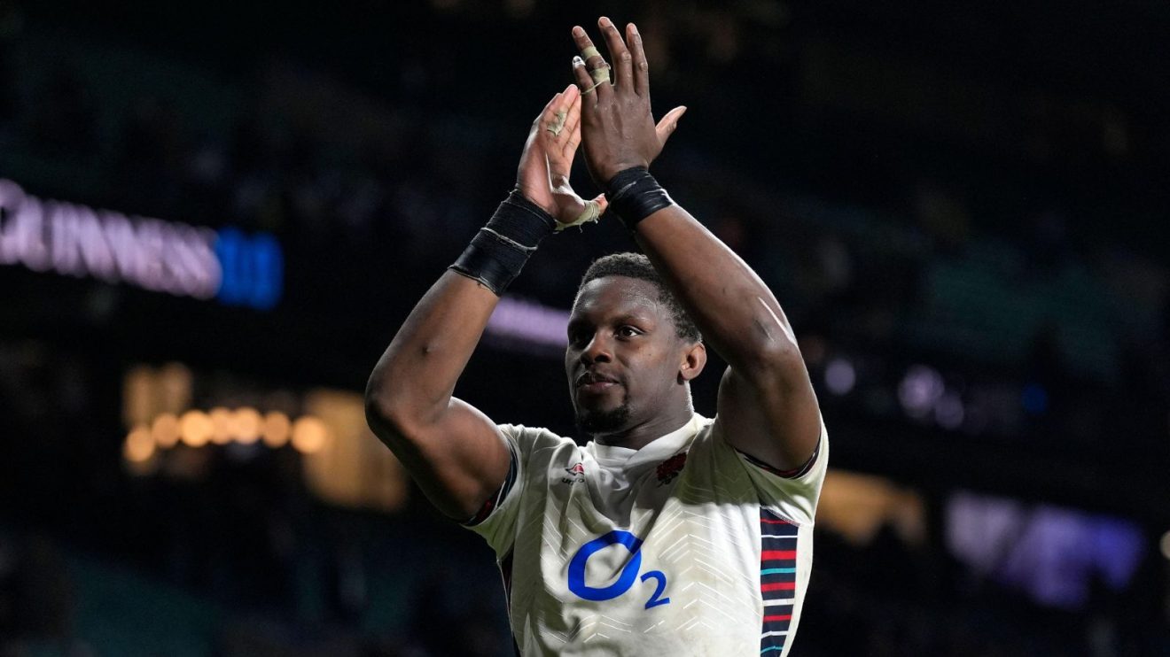 Maro Itoje celebrating after England beat France in the 2025 Six Nations