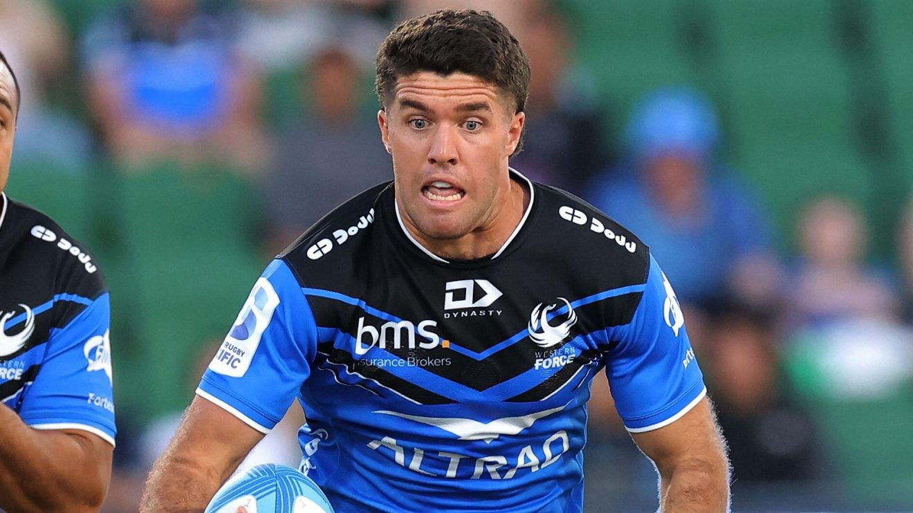 Ben Donaldson Western Force attacking SRP 2024 - Alamy