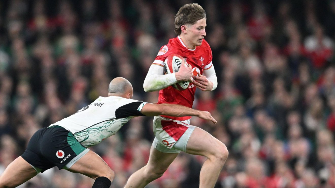 Ellis Mee Wales v Ireland Six Nations 2025 - Alamy